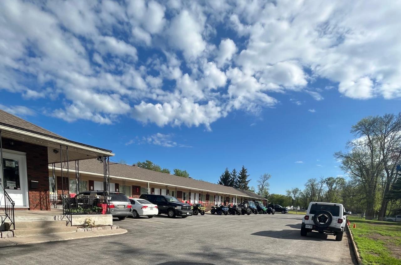 Park Place Motel & Suites Tweed 외부 사진