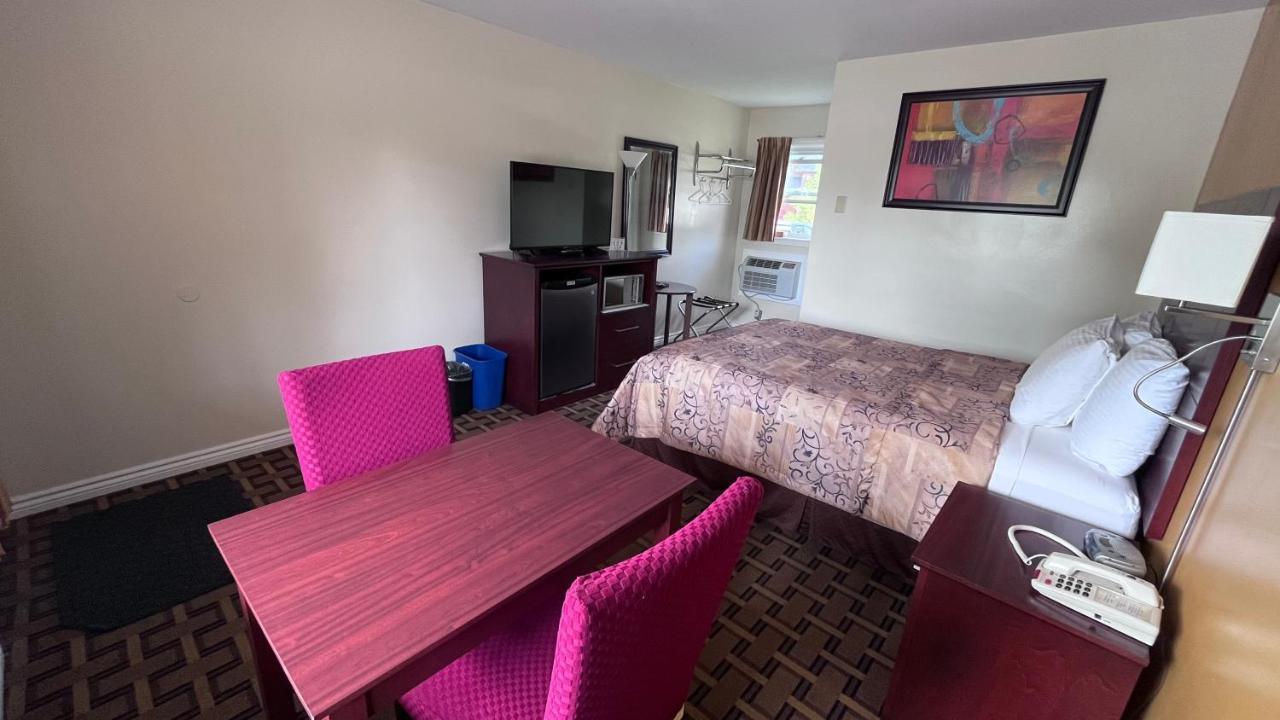 Park Place Motel & Suites Tweed 외부 사진