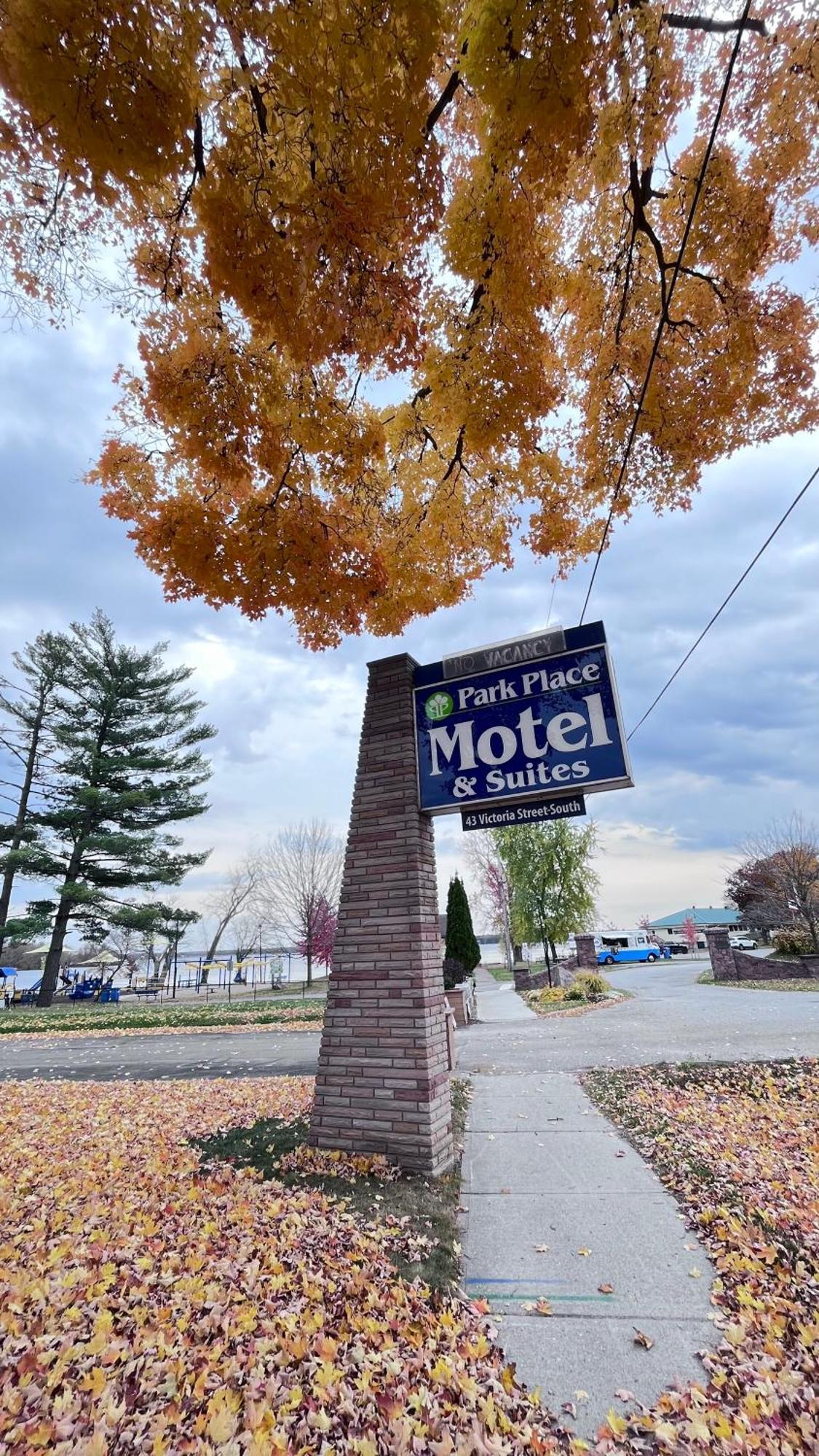 Park Place Motel & Suites Tweed 외부 사진