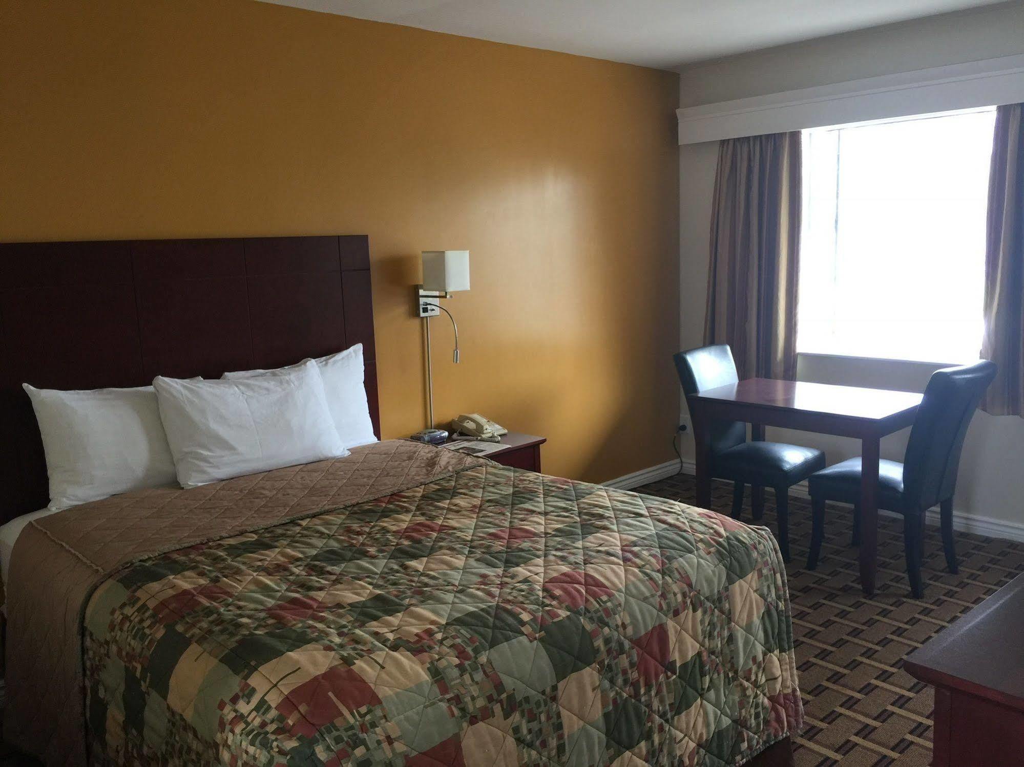 Park Place Motel & Suites Tweed 외부 사진
