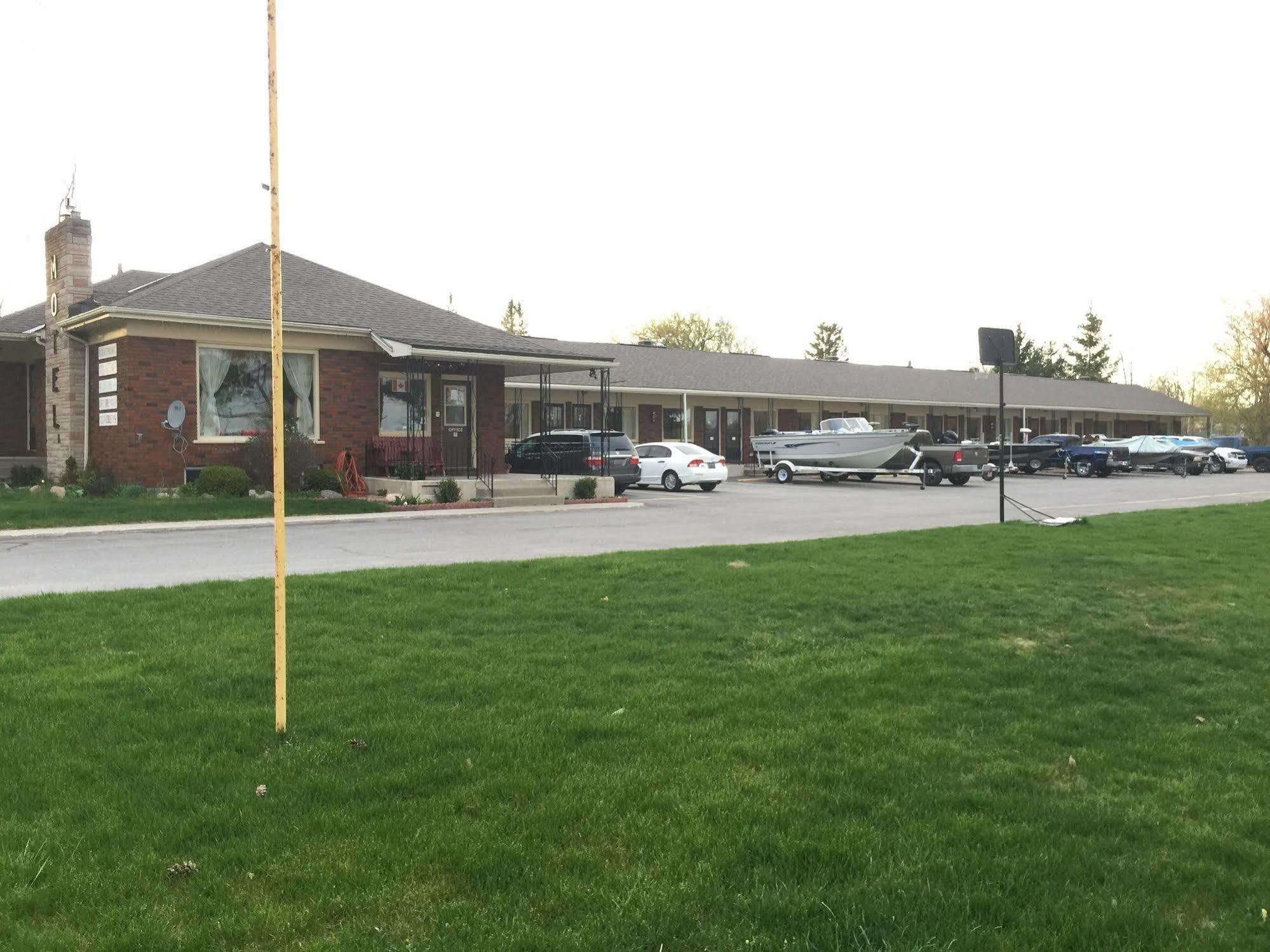 Park Place Motel & Suites Tweed 외부 사진